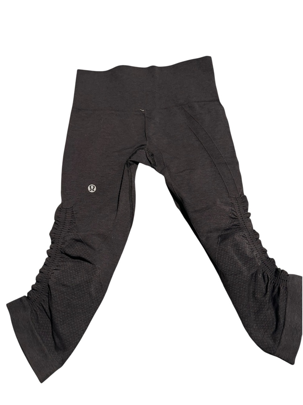 Lululemon on the flow cropped size 4